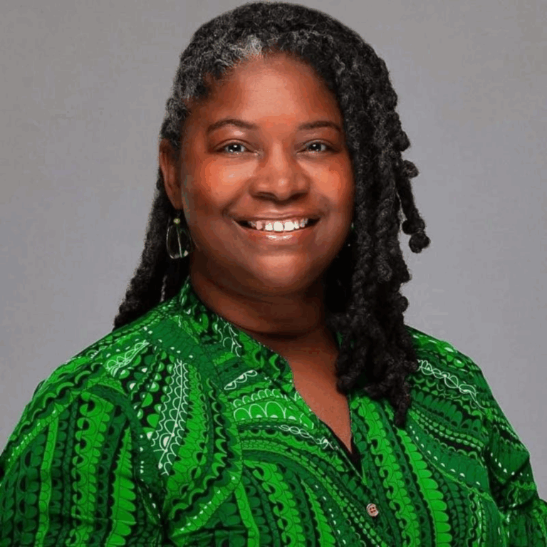 Lea Bush treasury pic